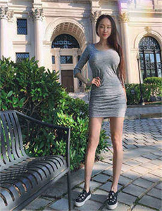 挺进杨凝冰的后臀/蓝色导航永久网页